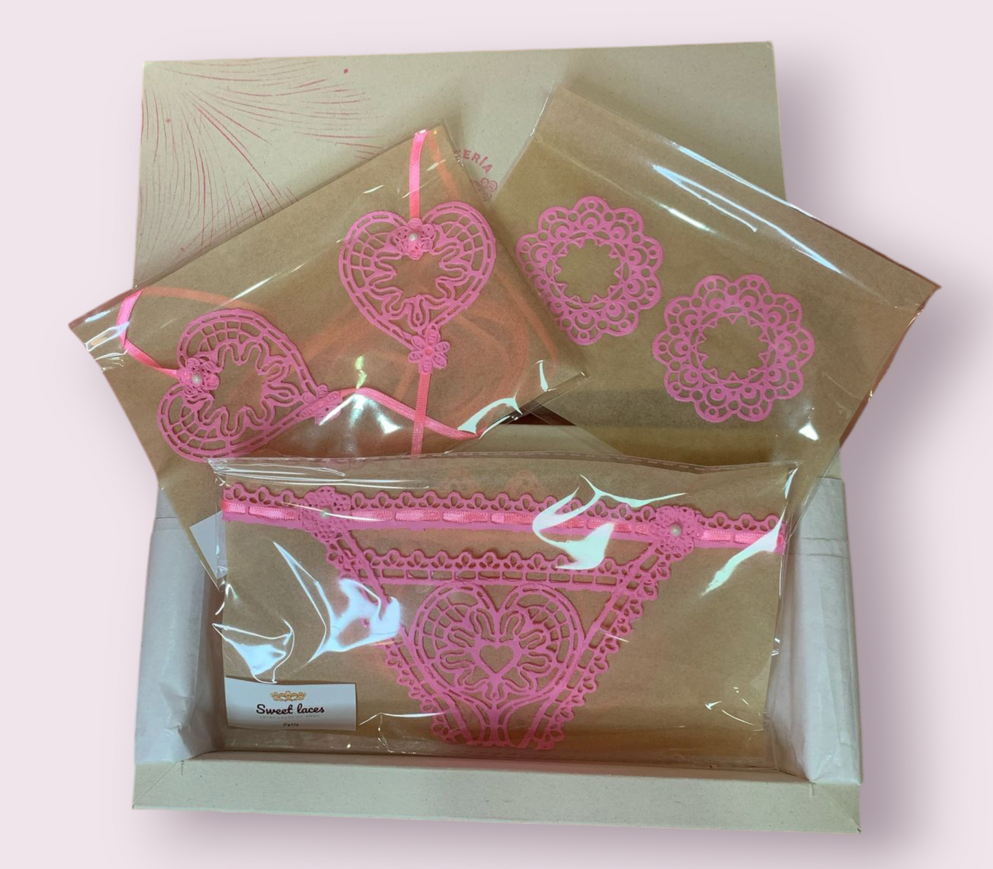 Lencería Comestible de Encaje Rosa