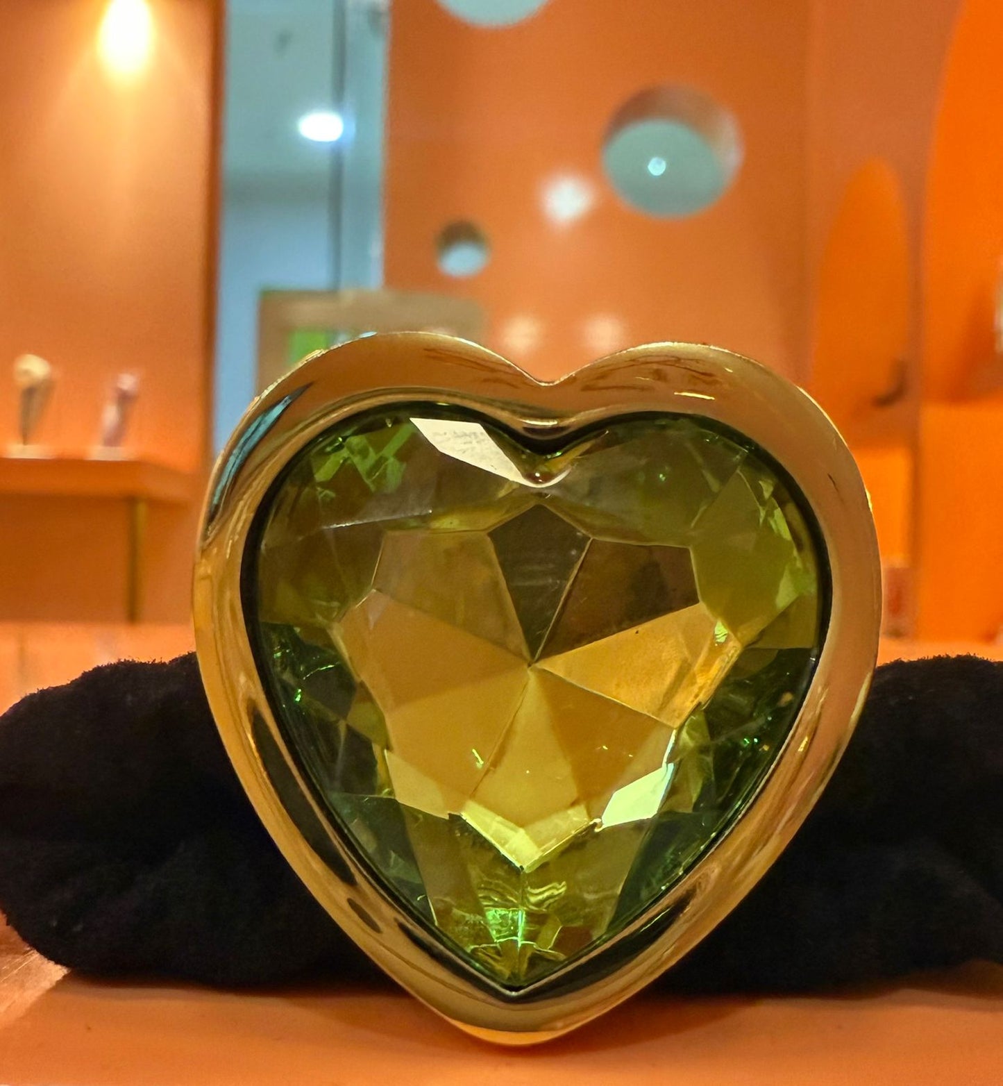 PLug Anal Dorado Corazon