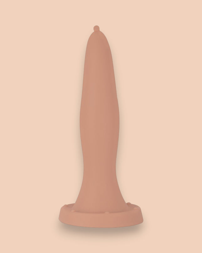 Dildo Amon Latin