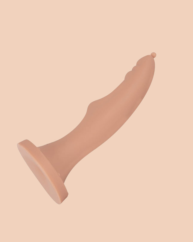 Dildo Amon Latin