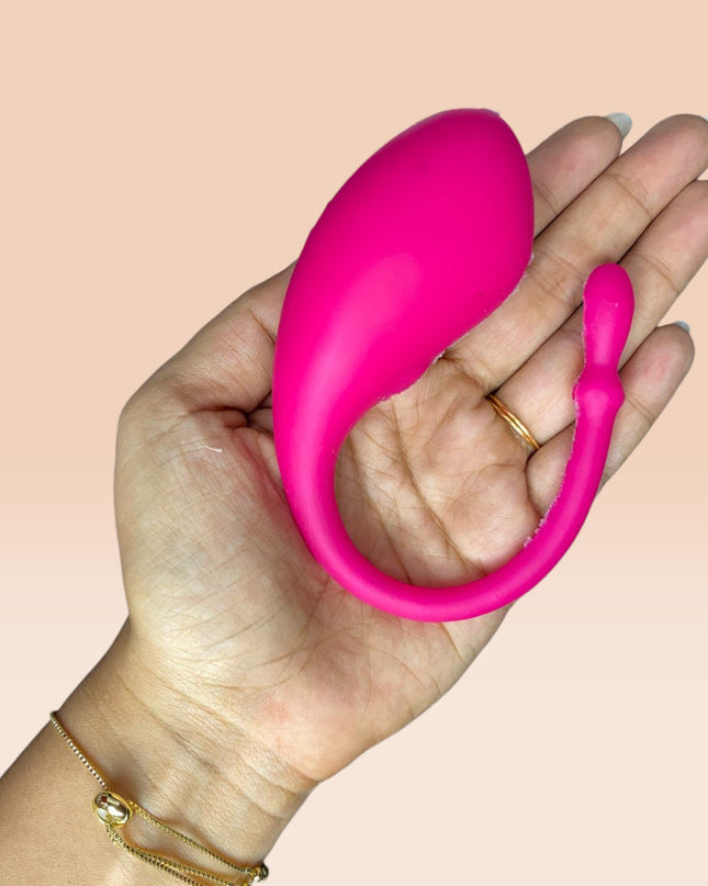 Huevo Lush Fake