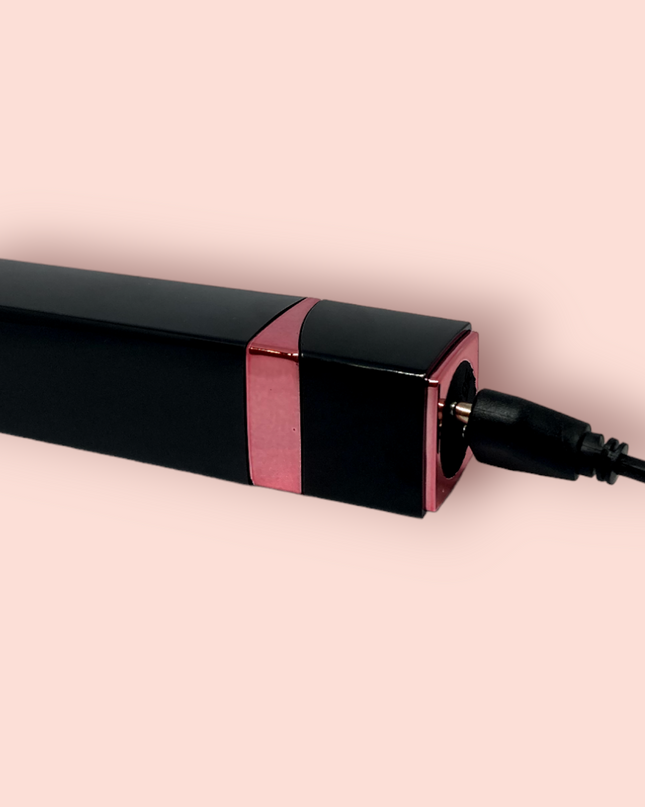 Labial Vibrador Recargable Negro Lilo