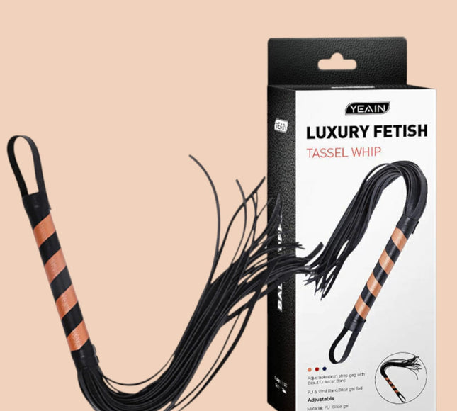 Latigo Luxury Tessel Whip