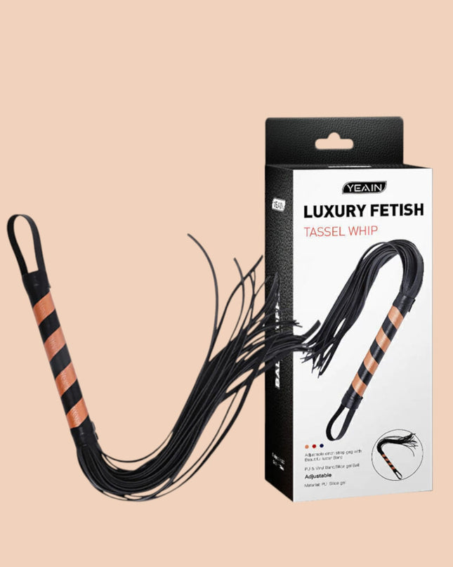 Latigo Luxury Tessel Whip